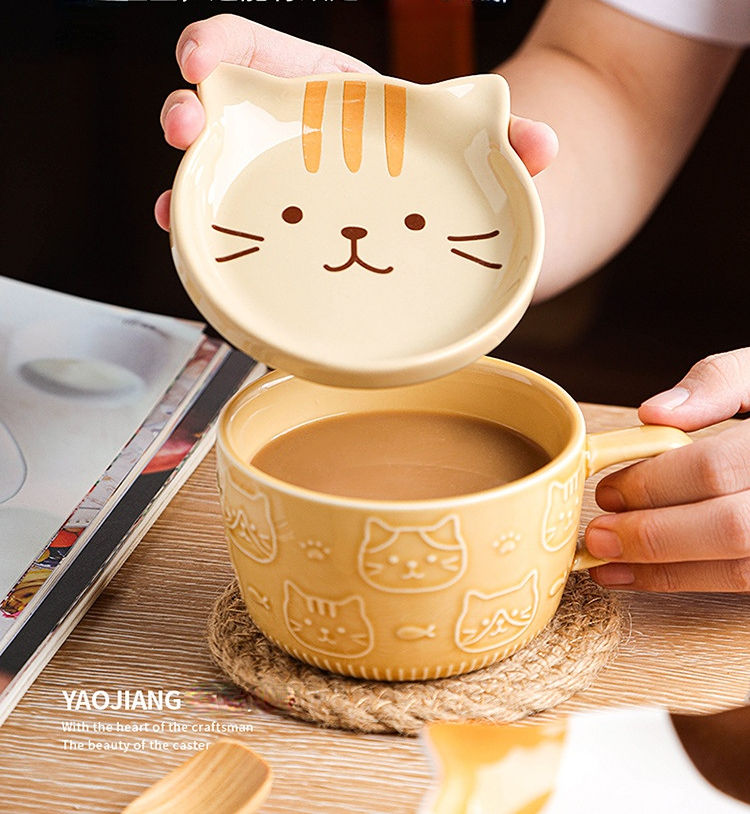 Adorable Animal-Themed Ceramic Coffee Mugs with Lids - 380 ML Capacity